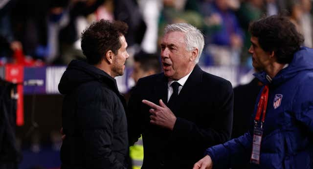Qué dice la historia de los derbis Real Madrid-Atlético con el liderato de LaLiga en juego