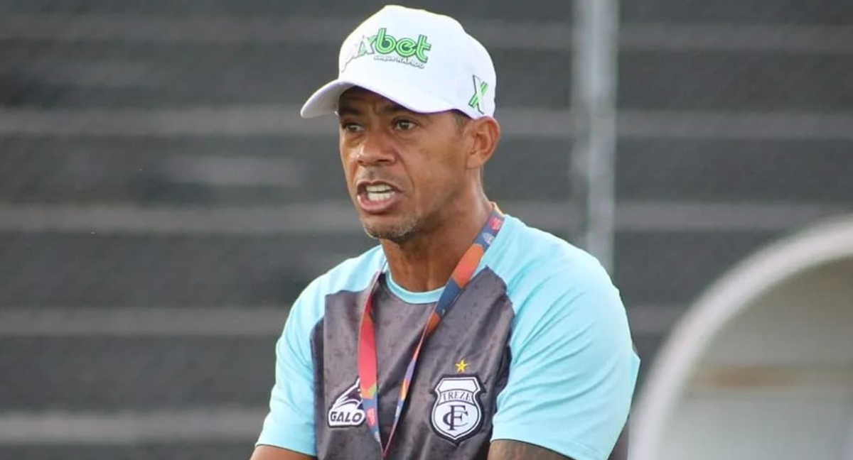 Marcelinho Paraíba en su periodo como entrenador.