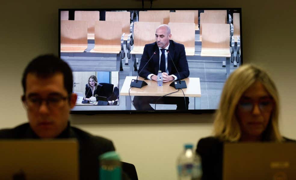 España tiene un problema si la frase más irrelevante del juicio a Rubiales acaba en todos los titulares