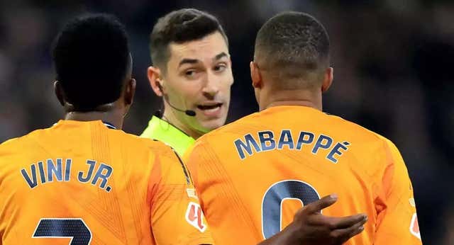 El CTA mantiene el neverazo a Muñiz Ruiz y García Verdura tras las polémicas con Mbappé y Gallagher