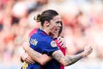 Mapi León aprieta el puño tras su semana más convulsa con ovación y golazo para alzar al Barça tras otro despiste