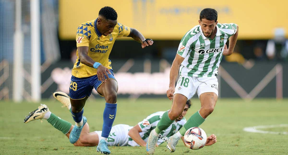 Dário Essugo, durante un partido de la UD Las Palmas./EP