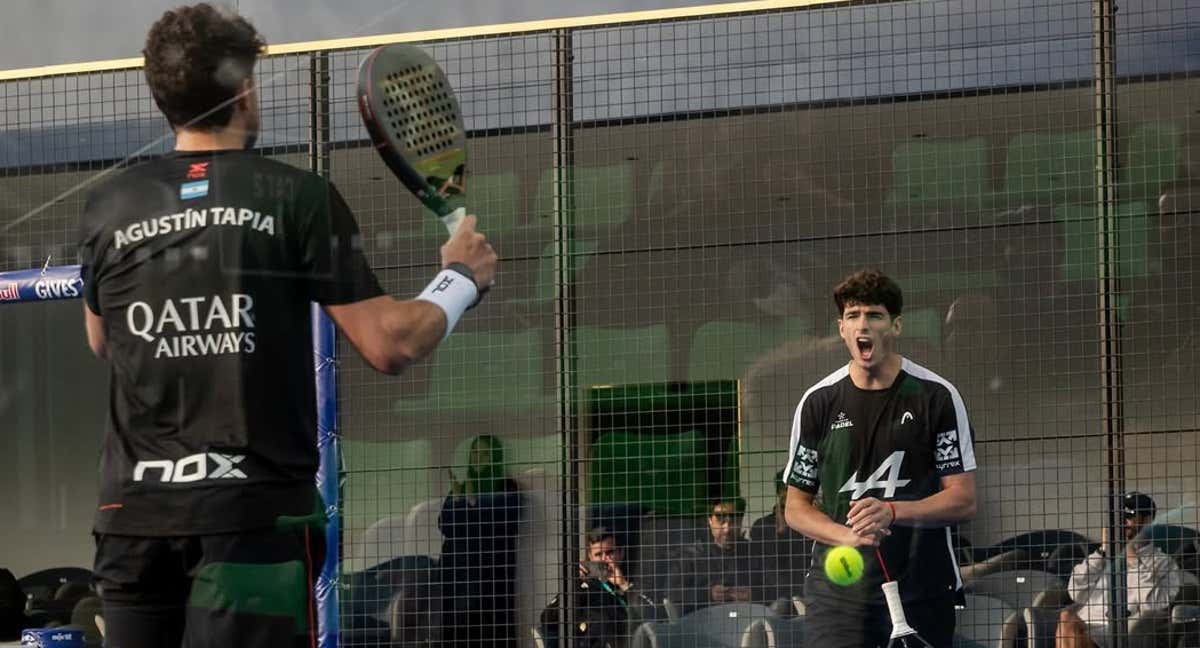 Tapia y Coello celebran una victoria./PREMIER PADEL