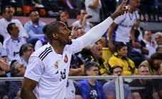 El lío en el Real Madrid no se queda en Dennis Smith: Serge Ibaka también valora marcharse… ¡ya!