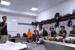 La semana más larga del Leganés antes del ascenso empezó con una charla que lo cambió todo: «No pasa nada porque lloréis, a mí también me apetece»