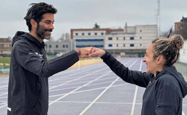 Boulaid, junto a su entrenador Víctor Alonso.