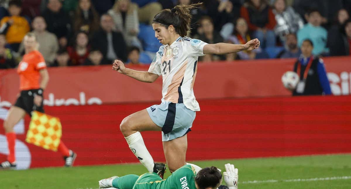 Alba Redondo, en el partido frente a Bélgica. /EFE