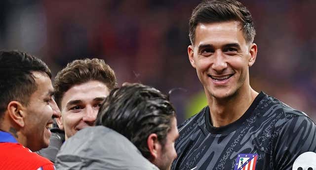 Juan Musso conquista el vestuario del Atlético de Madrid y sueña: «Quiere ser digno de vestir esta camiseta»