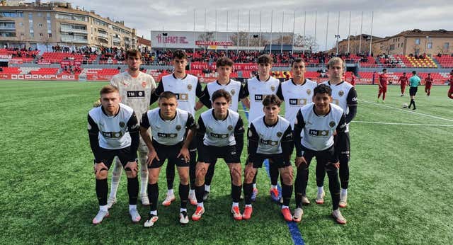 La ‘excepción’ al drama en el Valencia es su filial: sueño con el ascenso a Primera RFEF