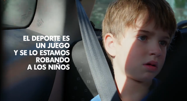 “Me haces perder un sábado para ver esta mierda”: la campaña que conciencia sobre la violencia en el fútbol de base