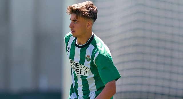 Ale Albajara, el coetáneo de Gavi que ‘encandiló’ a Álvaro Benito: «Al Real Madrid le faltó paciencia… Me dijeron que iba a medir muy poco»
