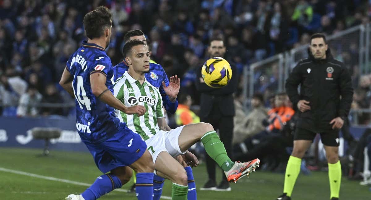 Antony durante un lance contra el Getafe./EFE