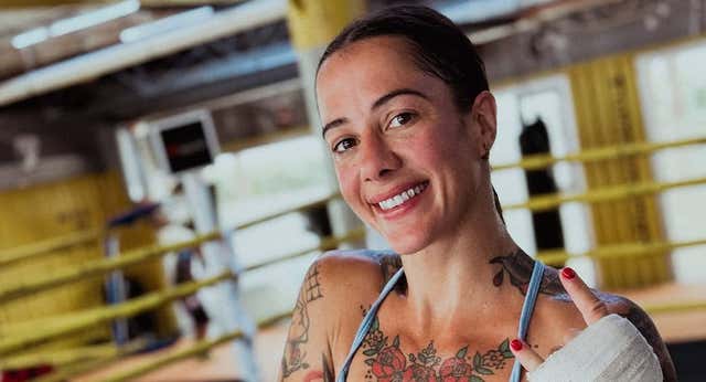 Cristina Navarro, la boxeadora ‘desconocida’ que llega a un Mundial en una velada de Jake Paul