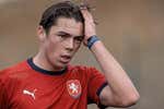 El hijo de Buffon debuta con República Checa entre los focos y una rajada: «No debería tener ese puesto por ser quien es»
