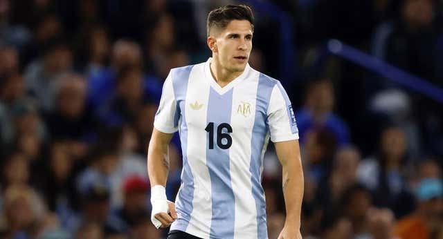 La llamada de un ex del Madrid que hizo llorar a Giuliano Simeone: «Queremos que vengas con la selección»
