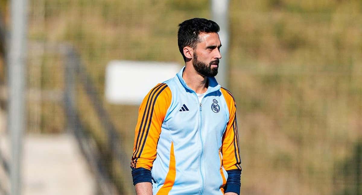 A Arbeloa ya sólo le queda la liga. /REAL MADRID