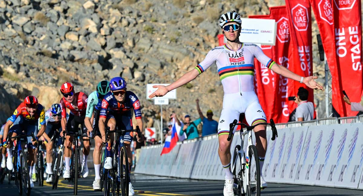 Tadej Pogacar se impone en la tercera etapa del UAE Tour./AFP