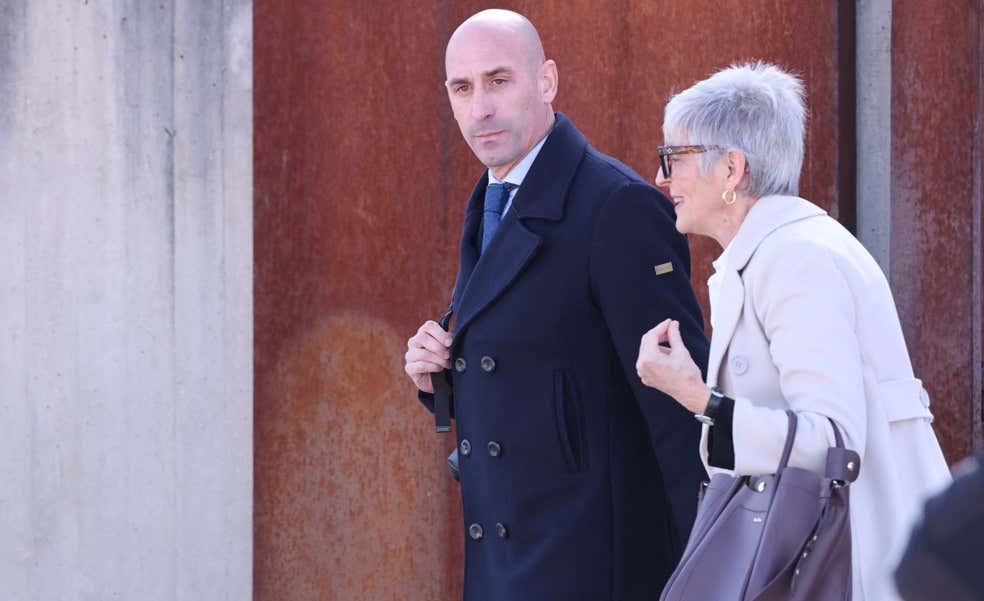 Rubiales también responde: su abogada pide la absolución y tacha de «no creíble» el testimonio de Jenni Hermoso