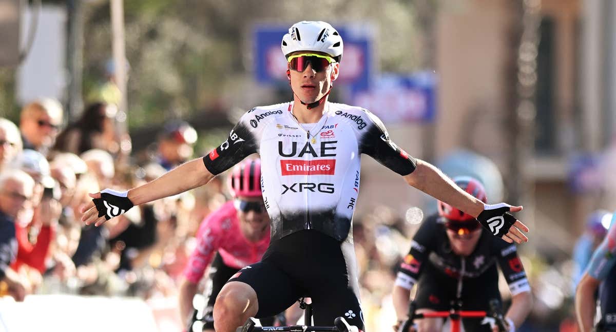 Juan Ayuso se impone en el Trofeo Laigueglia./Getty Images