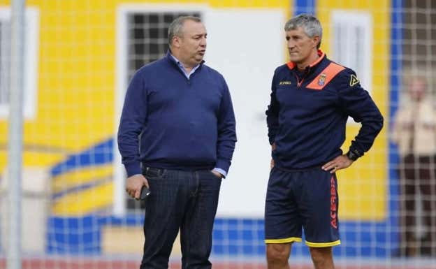 Ramírez y Setién, en la ciudad deportiva Juan Carlos Alonso