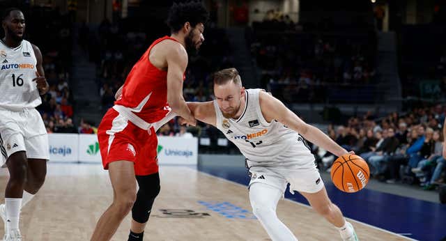 Un impreciso Madrid salva su partido ante UCAM Murcia con dudas y en el último cuarto