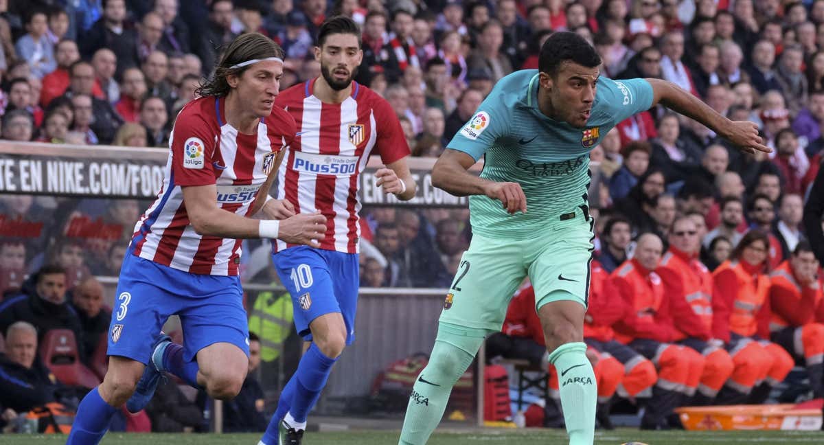 Rafinha en un partido contra el Atleti en el Calderón./AFP