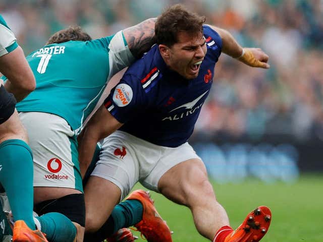 Antoine Dupont se agarra al milagro de Siya Kolisi tras romperse el cruzado