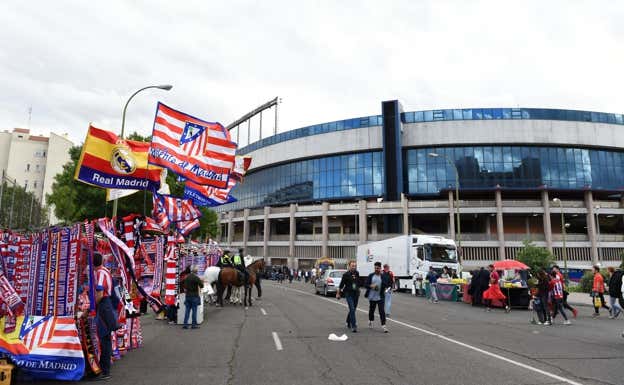 Imagen del Vicente Calderón durante su último partido de Champions, en 2017.  Etsuo Hara/Getty Images