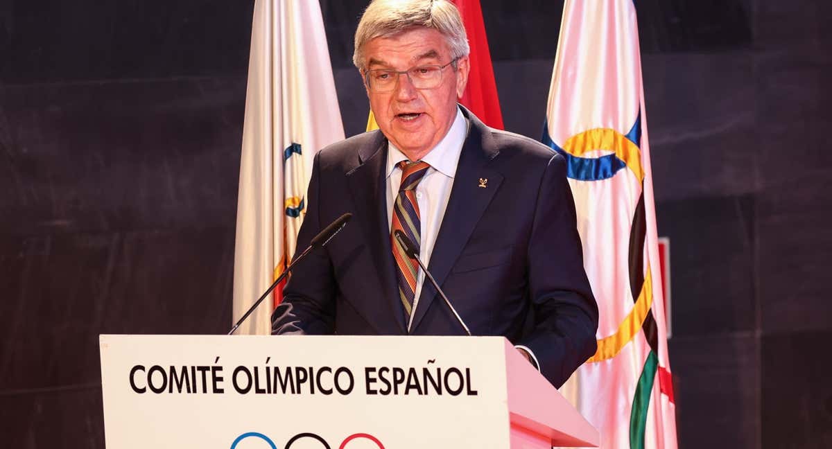 Thomas Bach, durante una visita al Comité Olímpico Español. /Oscar J. Barroso/Europa Press via Getty Images