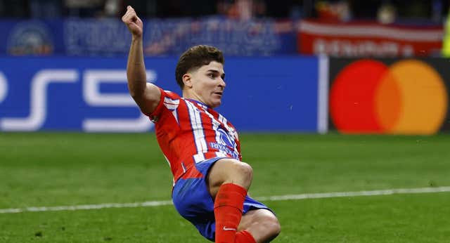Los gritos de Simeone no son un calentón: en el vestuario del Atlético hay sospechas sobre el penalti de la discordia