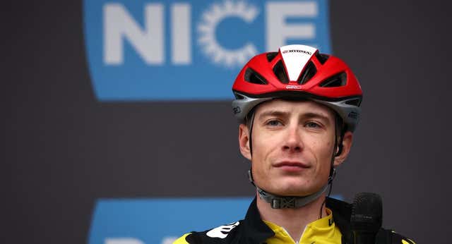 Vingegaard se retira de la París-Niza para recuperarse de su caída y la carrera cambia su recorrido por el mal tiempo