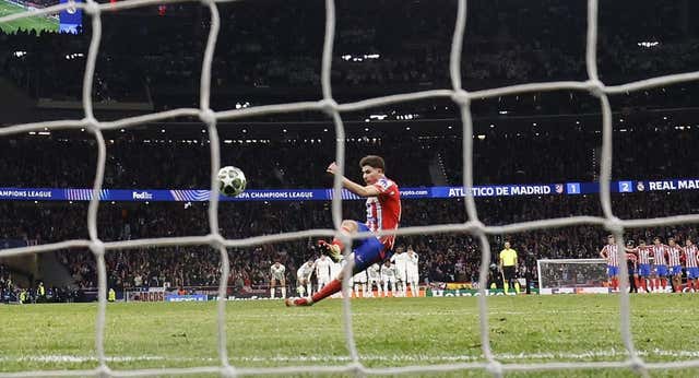 UEFA quiso cerrar el debate con el penalti de Julián Álvarez pero ha empezado otro más profundo: «Ahora cambiarán las reglas y…»