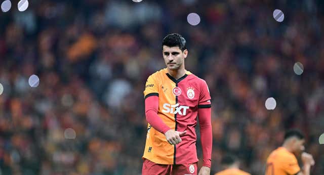 Cuando Álvaro Morata decidió irse a Turquía imaginó partidos así