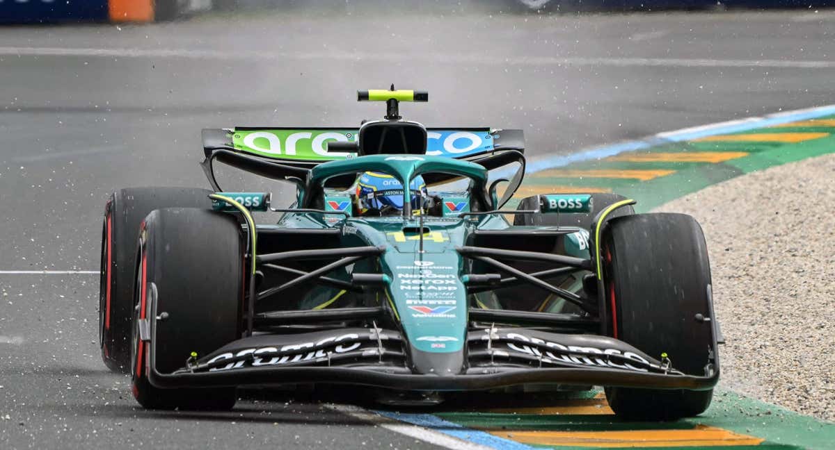 Alonso, rodando en Albert Park./REUTERS