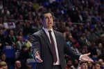 El Covirán Granada se queja formalmente a la ACB del arbitraje ante el Hiopos Lleida: «Si digo lo que pienso voy a tener un problema»