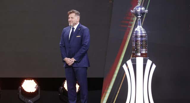 El presidente de la Conmebol utiliza a la mona Chita para ensalzar a los clubes brasileños y acaba pidiendo disculpas: «Es una frase popular…»