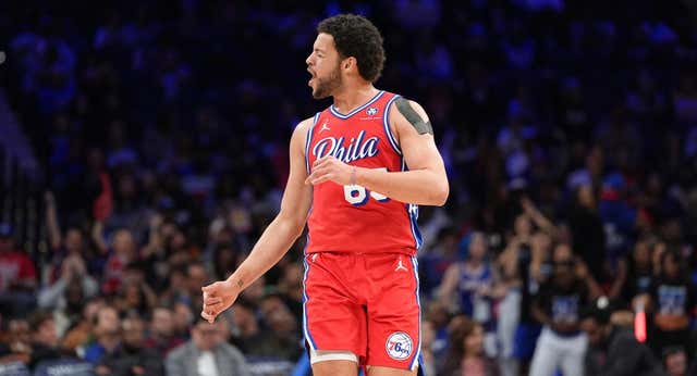 Alex Reese brilla en la NBA después de ser camarero y chico para las mudanzas: ‘Tenía que pagar las facturas’