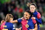 El Barça mira a semifinales con solo un 'pero' tras deslucir a un Wolfsburgo vestido de vieja gloria europea
