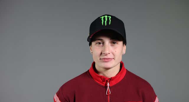 Ana Carrasco y su ‘Ride like a girl’ con el que va rompiendo barreras: «Siempre está la típica frase de ‘corres como una chica’ en forma despectiva«