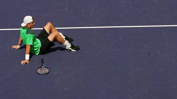 Lleyton Hewitt, tras el punto impresionante de 2005 en Indian Wells frente a Roger Federer/Getty Images