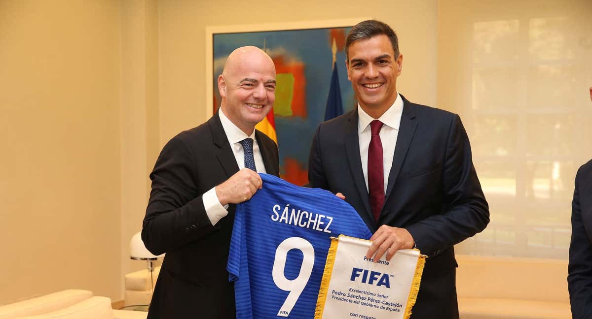 Gianni Infantino (i) y Pedro Sánchez se han reunido dos veces desde 2018.