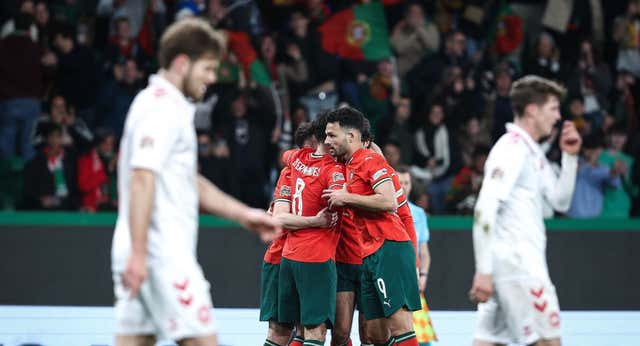 Portugal llega a la Final Four en la prórroga con un Trincao vestido de héroe