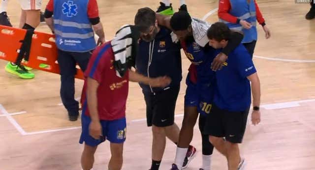 Aumenta el drama en el Barcelona de baloncesto: Chimezie Metu se rompe el Aquiles y deja al equipo en cuadro