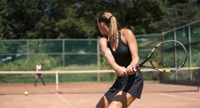 Entrenarse con un español condenado por apuestas le sale muy caro a una tenista alemana