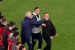 ¡Mourinho rememora su gesto a Tito Vilanova agarrando de la nariz al entrenador del Galatasaray!