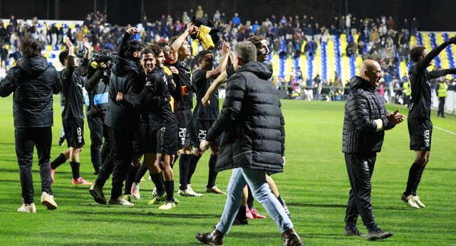 El milagro del Tirsense, un histórico dormido a salvo del descenso a quinta y en semifinales de Copa contra el Benfica: «Sólo tenemos tres torres de iluminación»