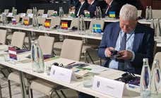 Una bandera de Kosovo en un congreso de la UEFA evidencia que el conflicto con Serbia sigue enquistado