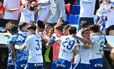 El Zaragoza de Gabi Fernández tumba al 'gigante' Mirandés para salir del descenso y recibir una ovación en familia