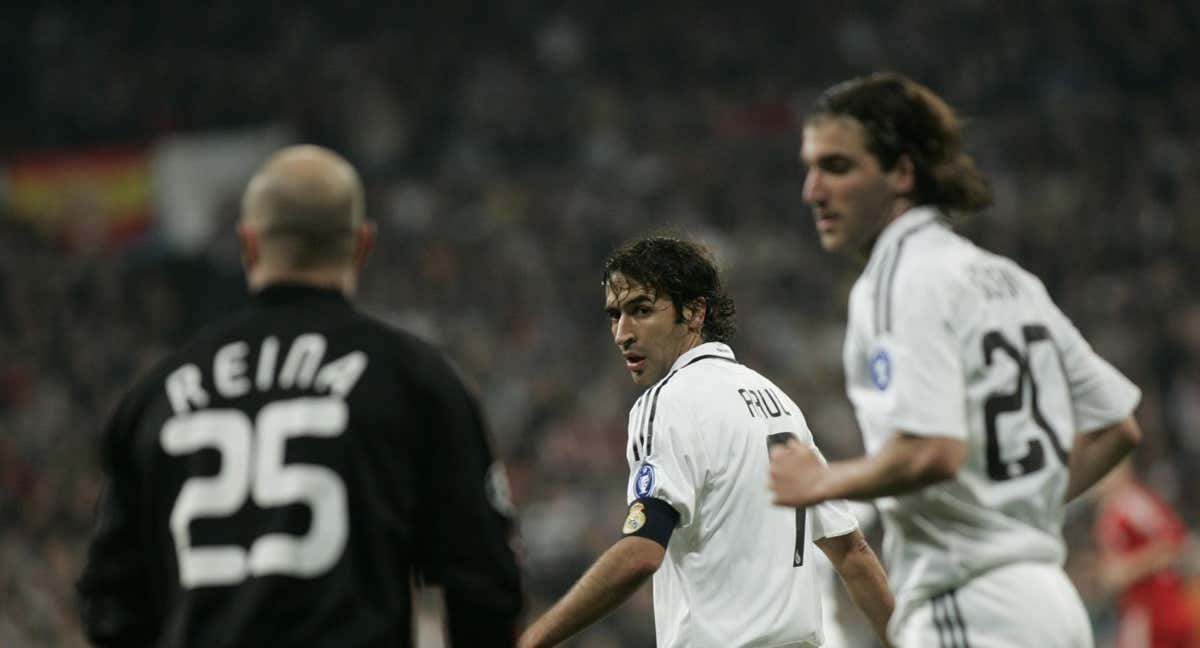 Reina, en el enfrentamiento entre el Liverpool y el Real Madrid en la 2008-09.