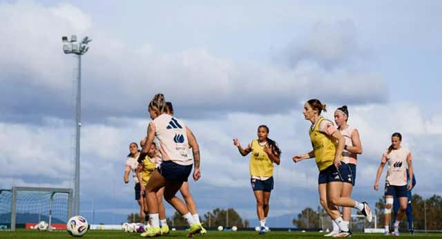 El Celta se vuelca con la Selección femenina y acaba con una norma inquebrantable en favor de las campeonas del mundo